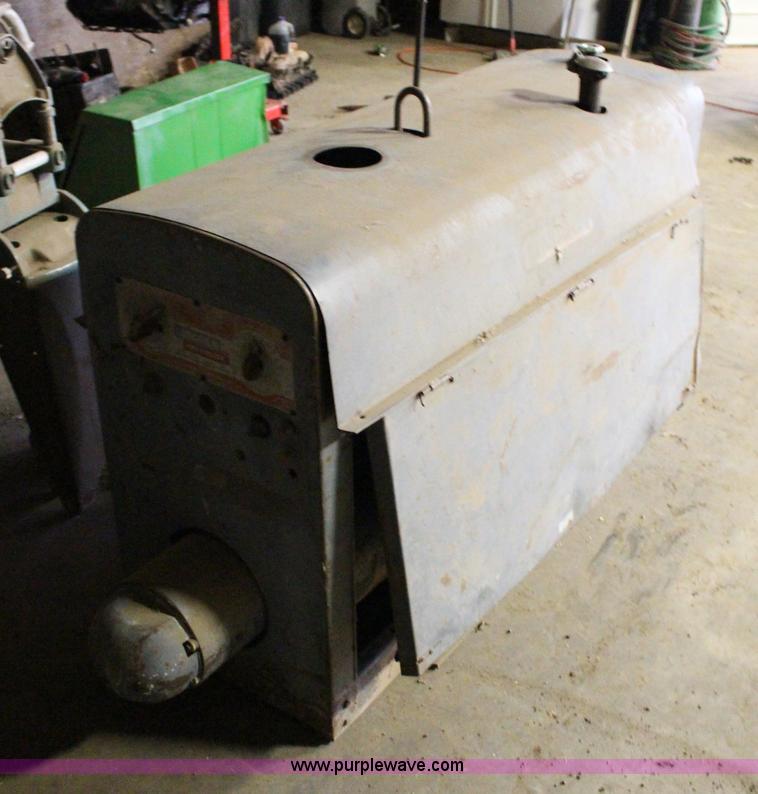 image for item BR9491 Lincoln SA200 DC arc welder