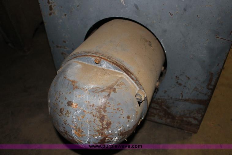 image for item BR9491 Lincoln SA200 DC arc welder