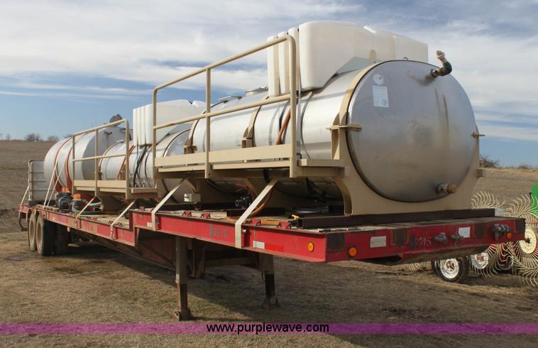 image for item F3459 1989 Nurse tank trailer