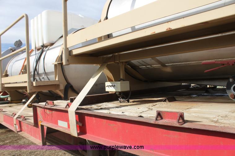 image for item F3459 1989 Nurse tank trailer