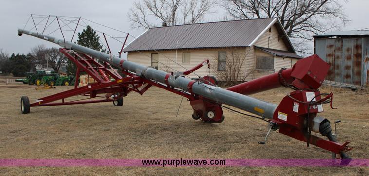 image for item F3462 Hutchinson swing hopper auger