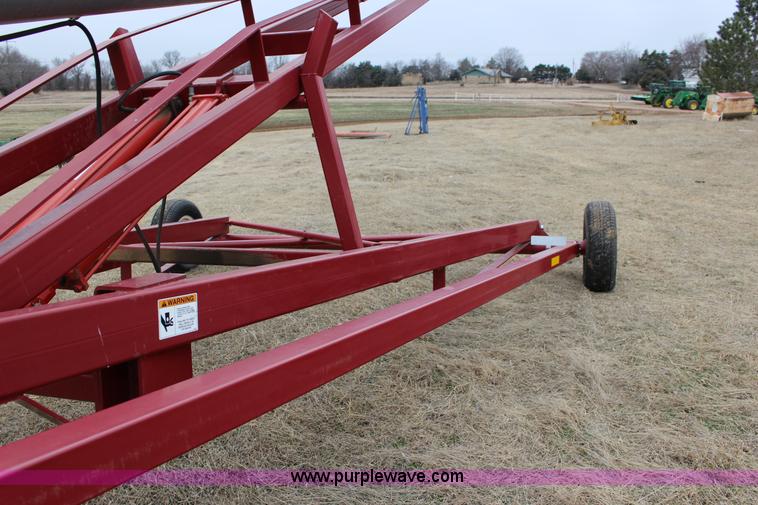image for item F3462 Hutchinson swing hopper auger