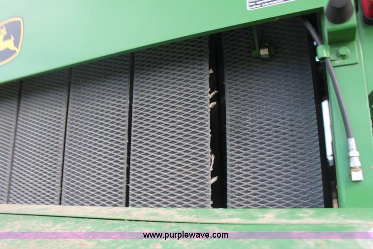 image for item F3466 2012 John Deere 568 round baler