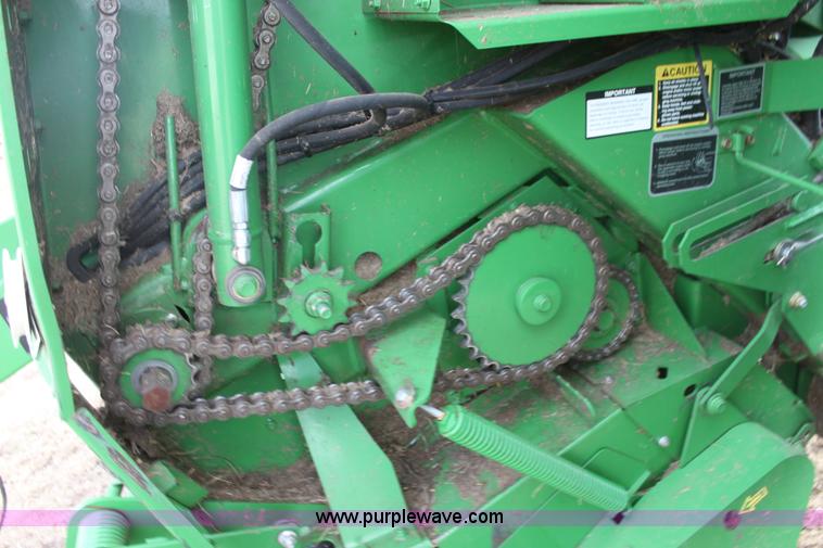 image for item F3466 2012 John Deere 568 round baler