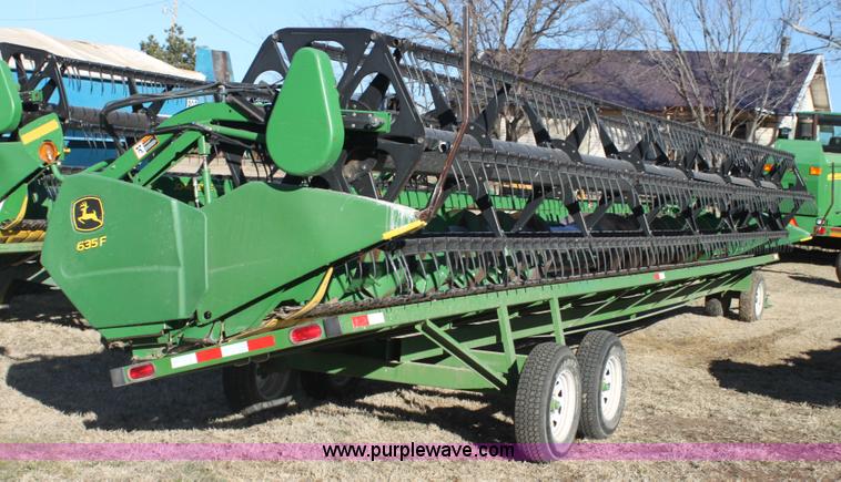 image for item F3469 2008 John Deere 635F Hydraflex platform head