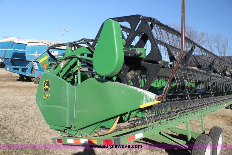 image for item F3469 2008 John Deere 635F Hydraflex platform head