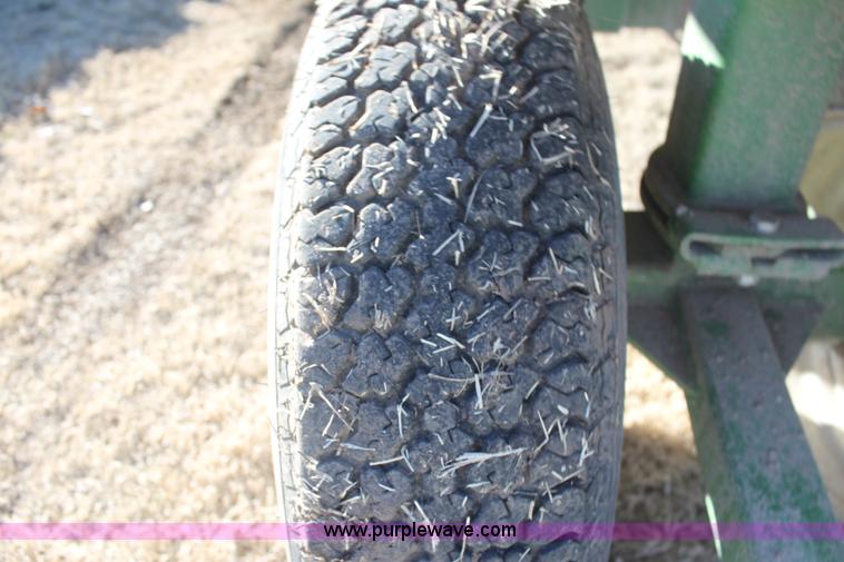 image for item F3470 2013 Wemco 35' header trailer