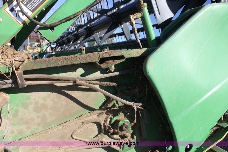 image for item F3471 2005 John Deere 630F Hydraflex header