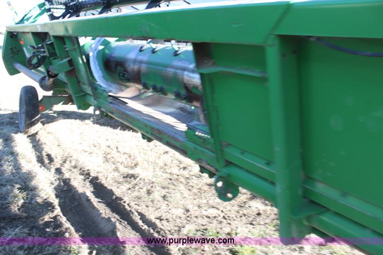 image for item F3471 2005 John Deere 630F Hydraflex header