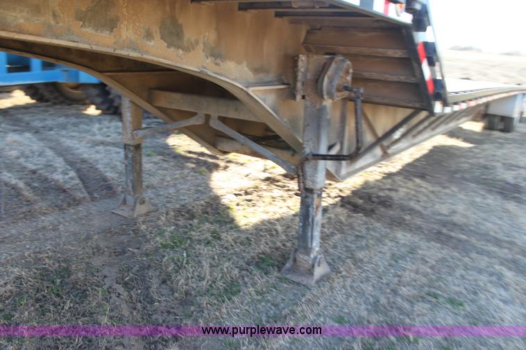 image for item F3474 2002 Jet drop deck flatbed equipment trailer