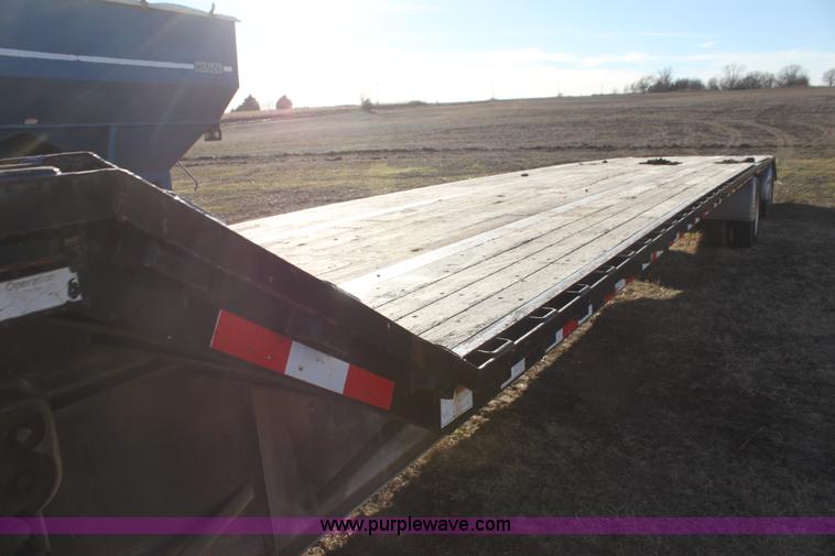 image for item F3474 2002 Jet drop deck flatbed equipment trailer