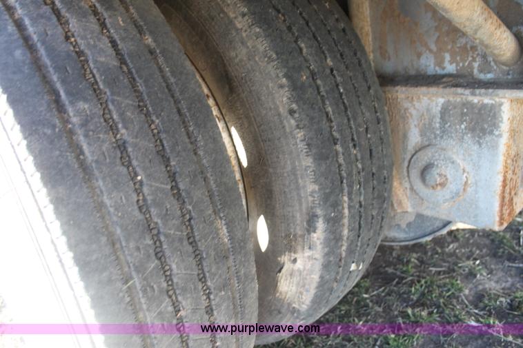 image for item F3474 2002 Jet drop deck flatbed equipment trailer