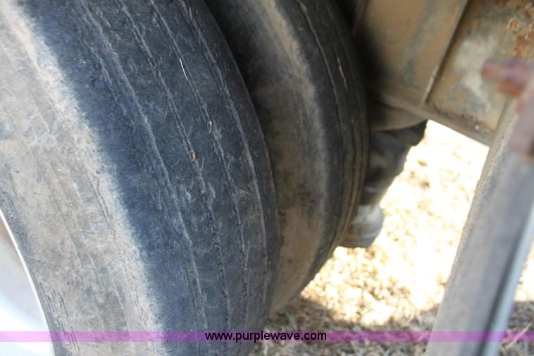 image for item F3474 2002 Jet drop deck flatbed equipment trailer