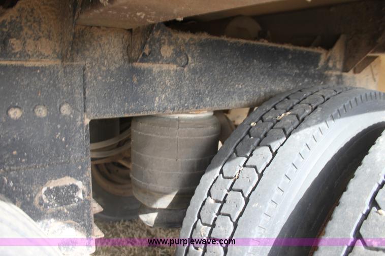 image for item F3476 1997 Timpte double hopper grain trailer