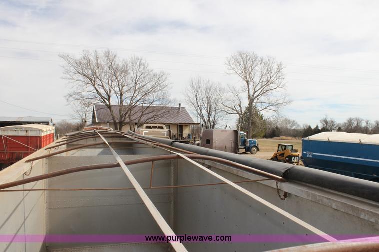 image for item F3476 1997 Timpte double hopper grain trailer