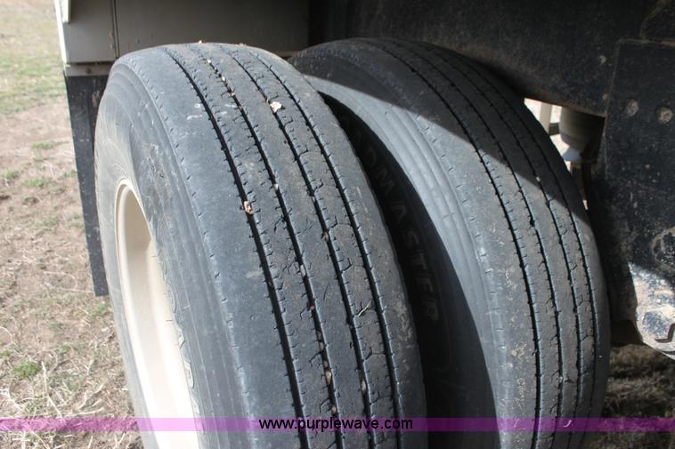 image for item F3476 1997 Timpte double hopper grain trailer