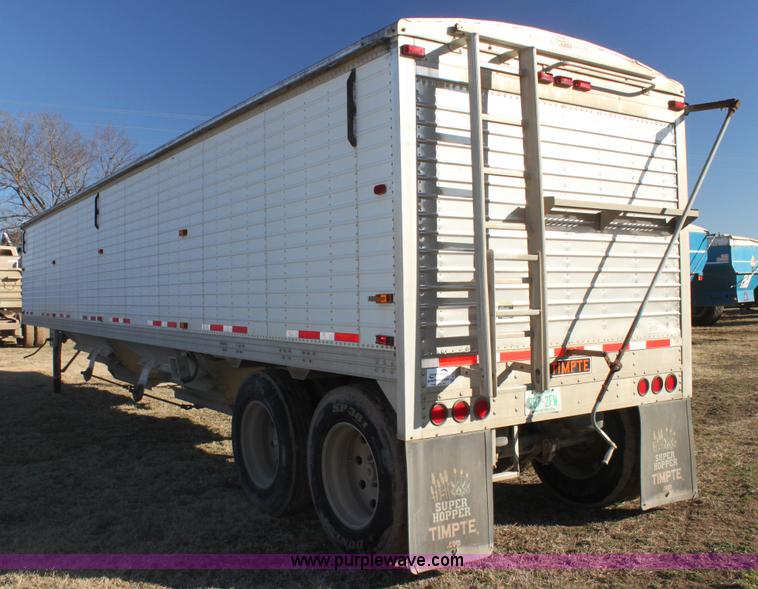image for item F3477 2002 Timpte double hopper grain trailer