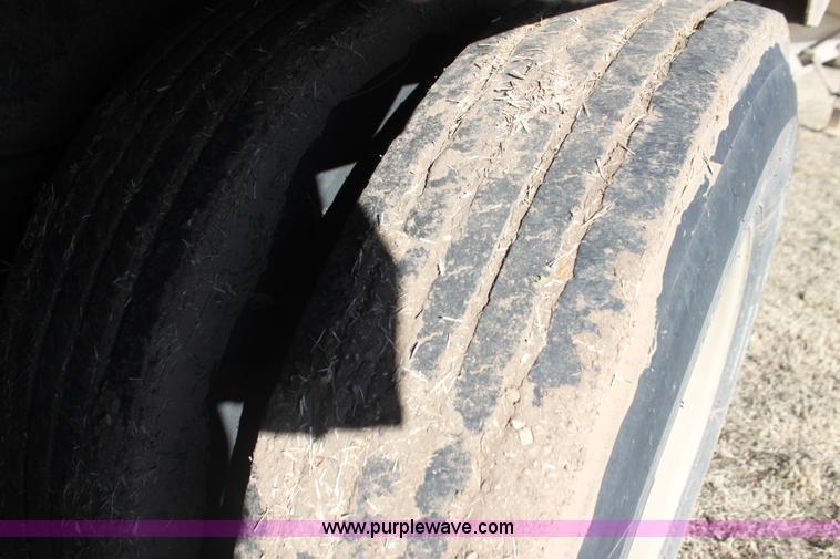 image for item F3477 2002 Timpte double hopper grain trailer