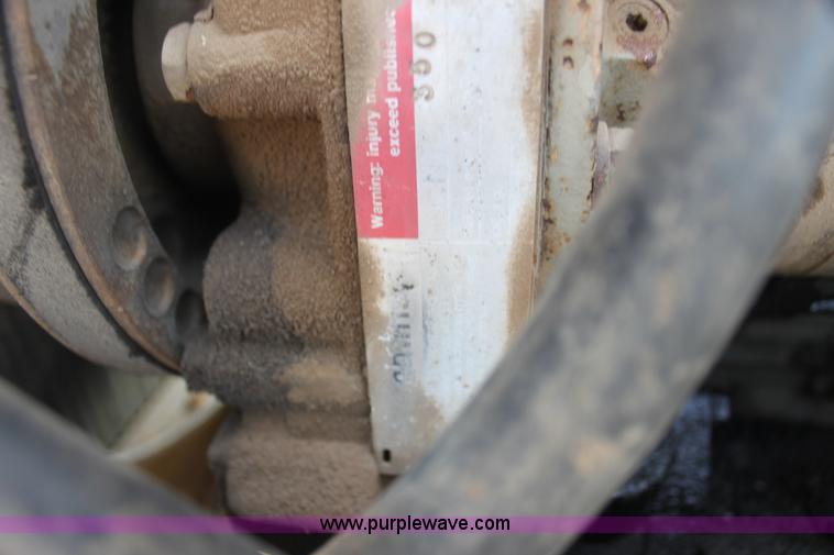 image for item F3479 1990 Peterbilt grain truck