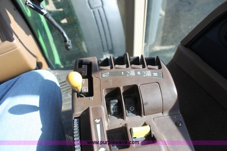 image for item F3481 2006 John Deere 8430 MFWD tractor