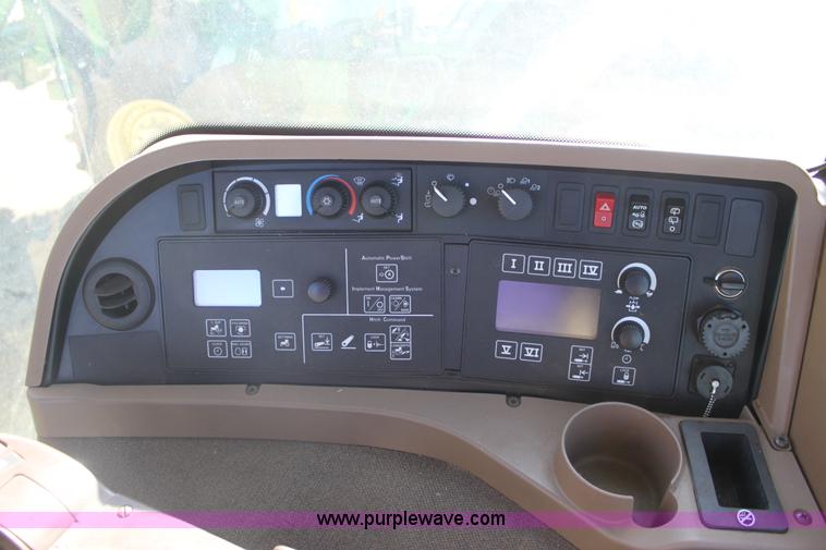 image for item F3481 2006 John Deere 8430 MFWD tractor