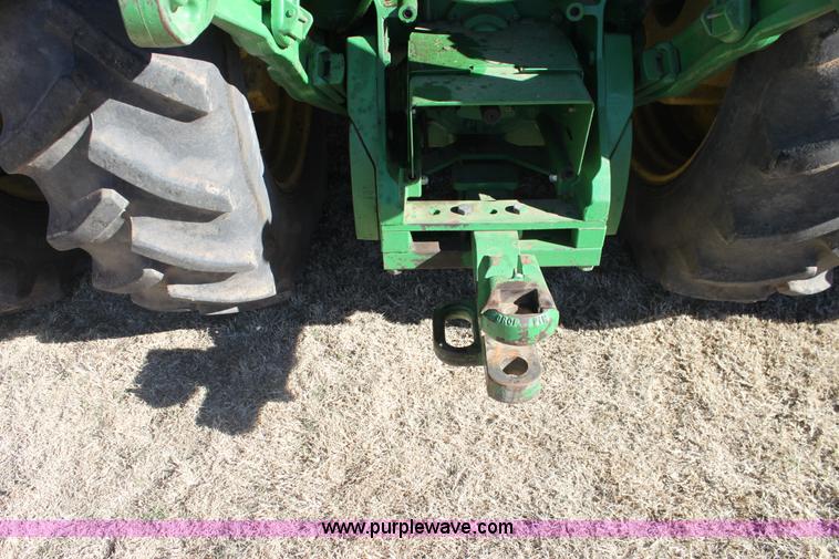 image for item F3481 2006 John Deere 8430 MFWD tractor