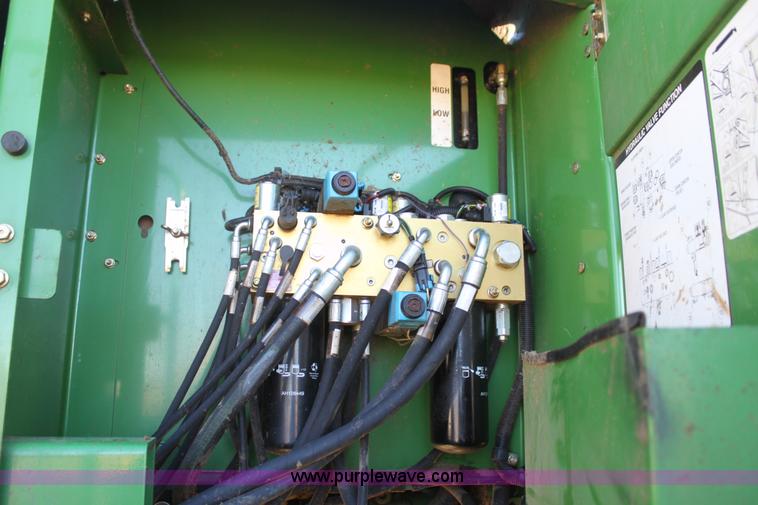 image for item F3482 2008 John Deere 4995 self-propelled swather