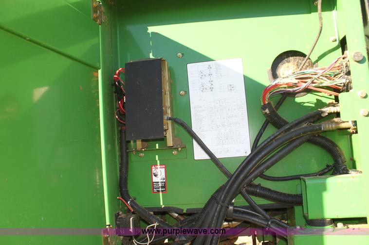 image for item F3482 2008 John Deere 4995 self-propelled swather