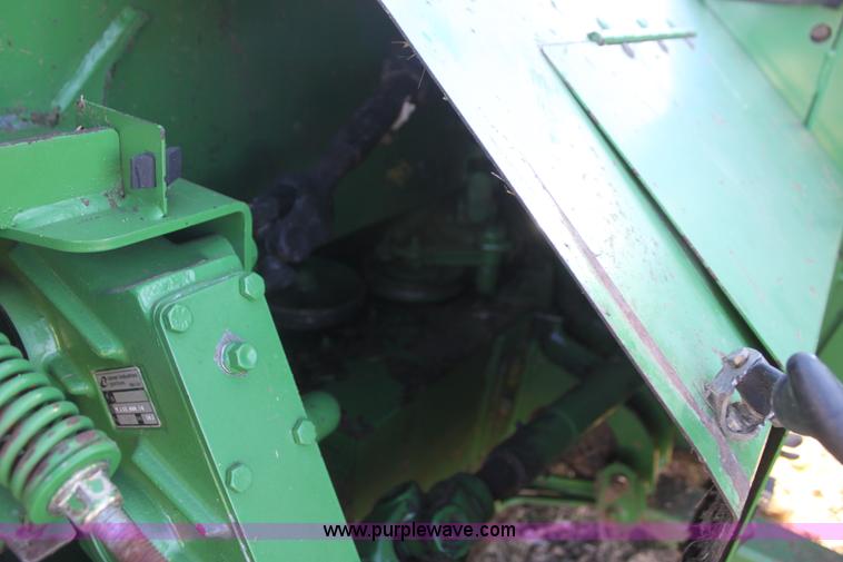 image for item F3482 2008 John Deere 4995 self-propelled swather