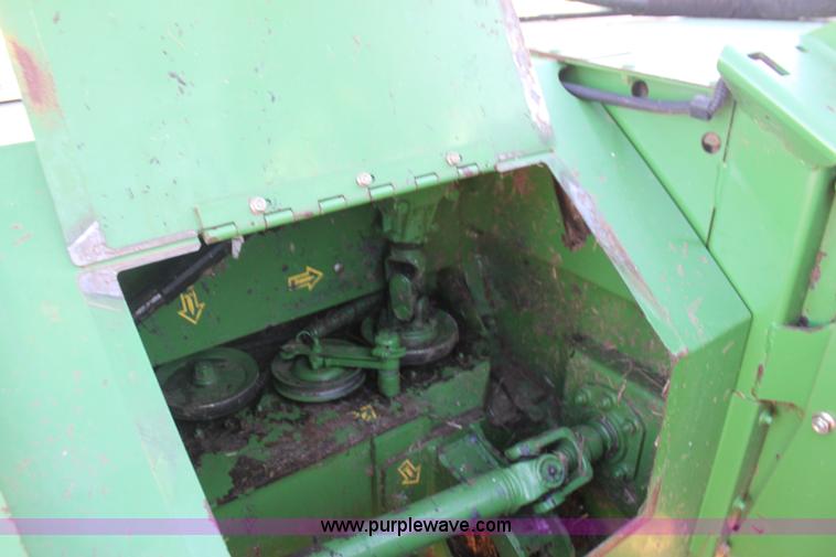 image for item F3482 2008 John Deere 4995 self-propelled swather