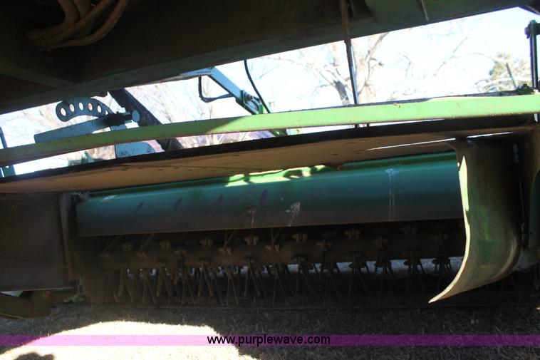 image for item F3482 2008 John Deere 4995 self-propelled swather