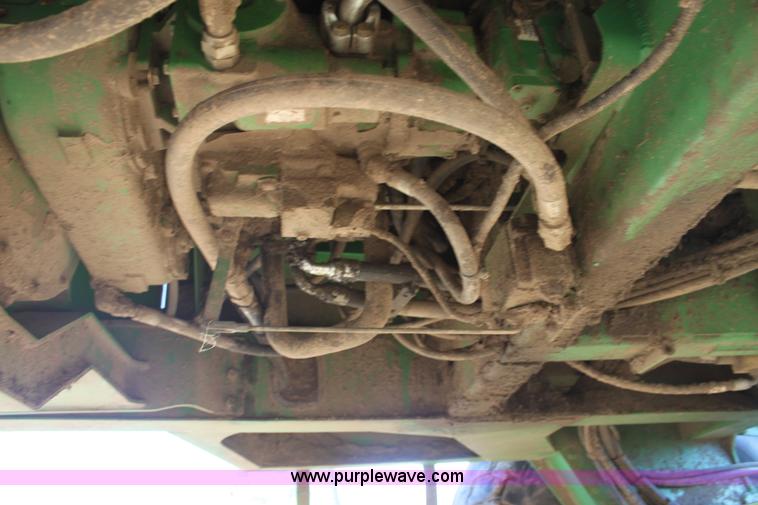 image for item F3482 2008 John Deere 4995 self-propelled swather