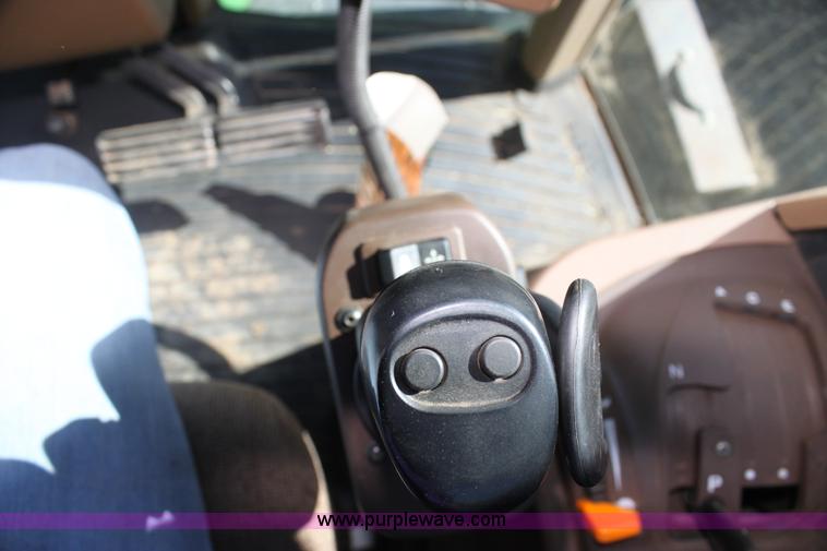 image for item F3484 2008 John Deere 7830 MFWD tractor