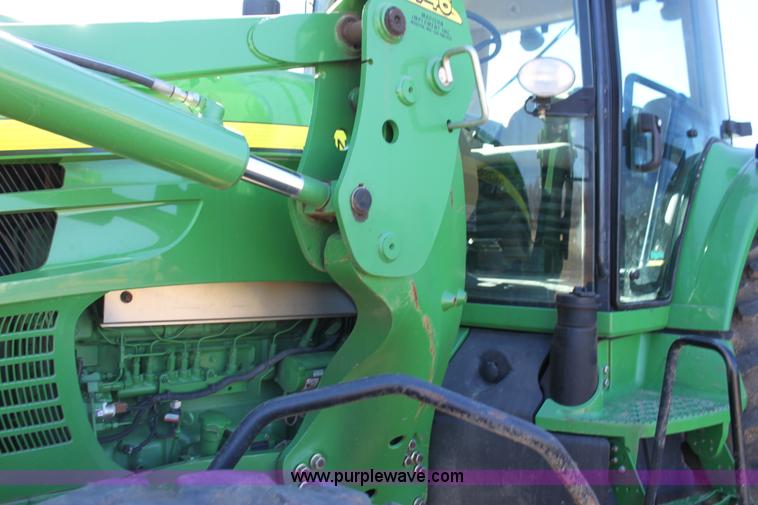 image for item F3484 2008 John Deere 7830 MFWD tractor
