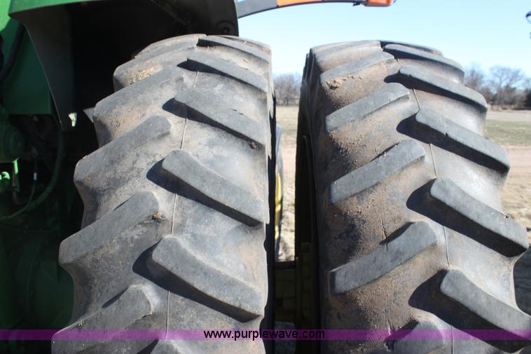image for item F3484 2008 John Deere 7830 MFWD tractor