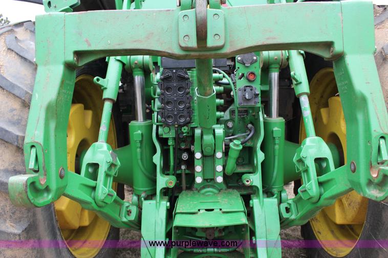 image for item F3485 2002 John Deere 8420 MFWD tractor