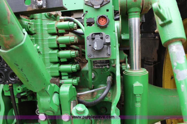 image for item F3485 2002 John Deere 8420 MFWD tractor