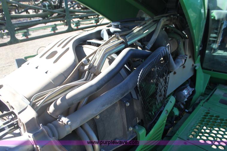 image for item F3486 2008 John Deere 4830 self-propelled sprayer