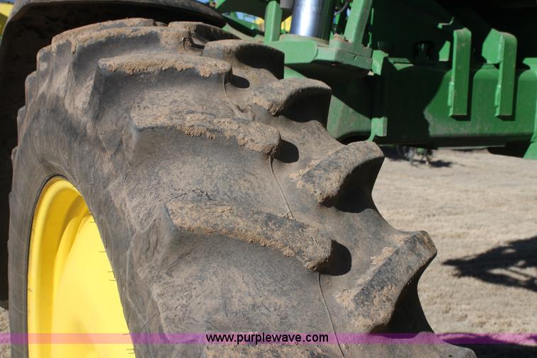 image for item F3486 2008 John Deere 4830 self-propelled sprayer