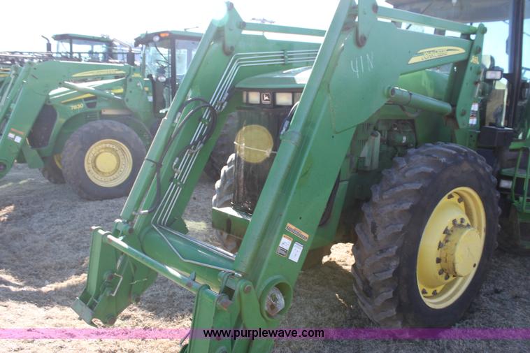 image for item F3487 1997 John Deere 8400 MFWD tractor