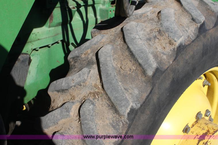 image for item F3487 1997 John Deere 8400 MFWD tractor