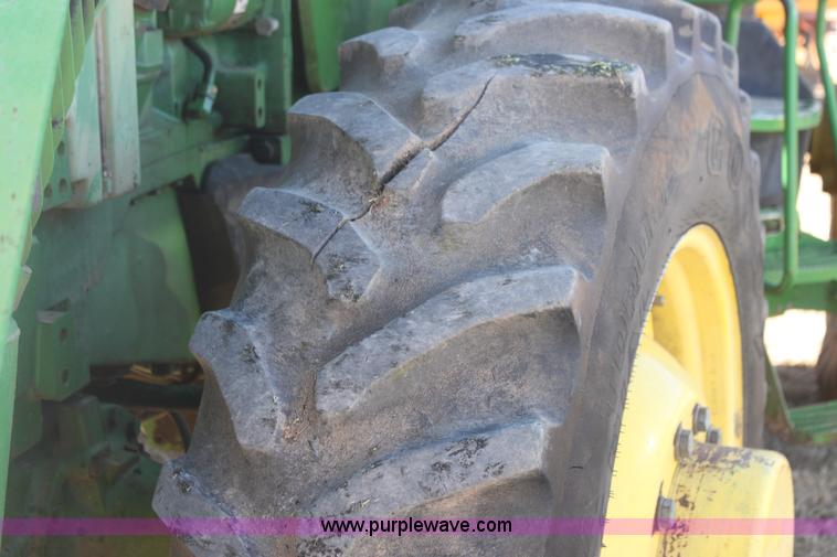 image for item F3487 1997 John Deere 8400 MFWD tractor