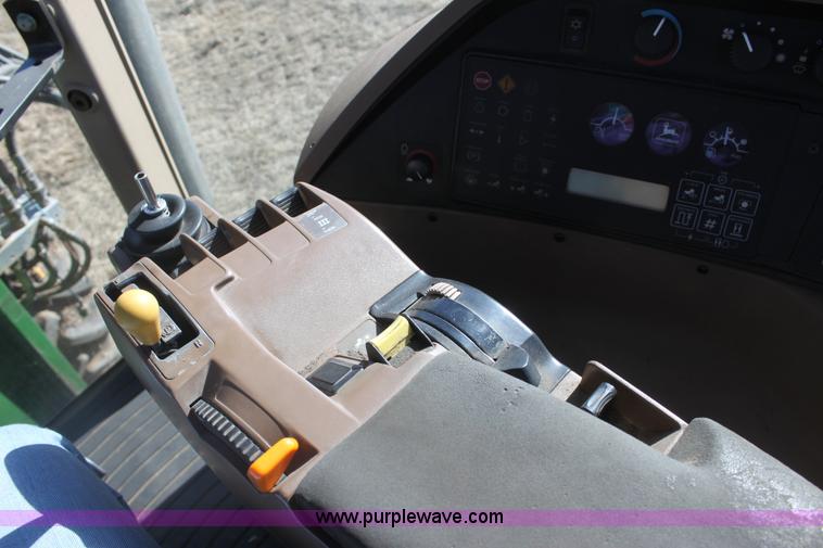 image for item F3488 1998 John Deere 8100 MFWD tractor