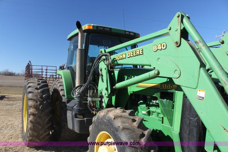 image for item F3488 1998 John Deere 8100 MFWD tractor