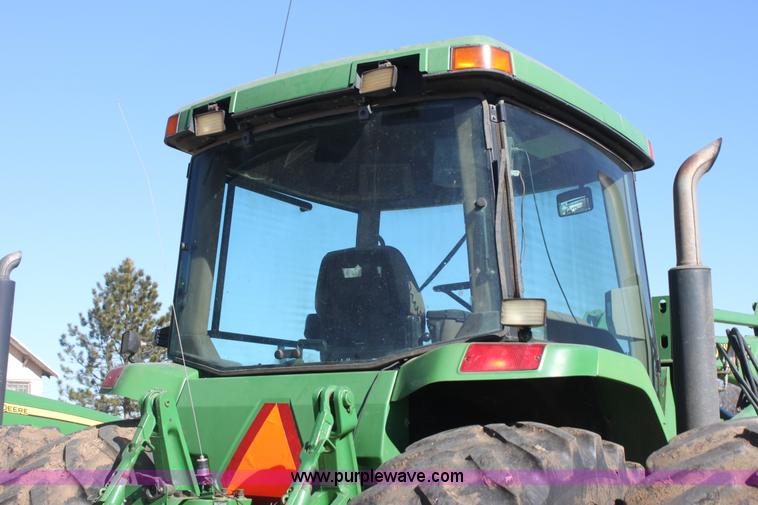 image for item F3488 1998 John Deere 8100 MFWD tractor