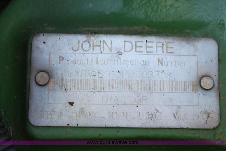 image for item F3488 1998 John Deere 8100 MFWD tractor