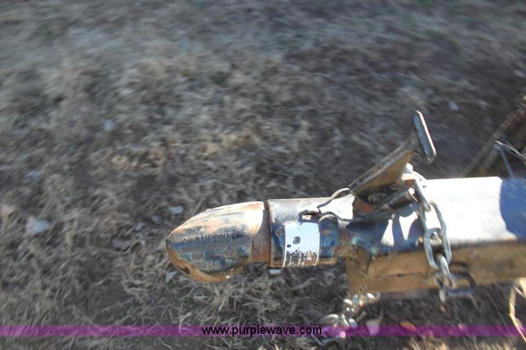 image for item F3490 2003 Bullmobile SLR 30' header trailer