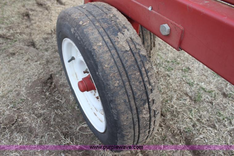 image for item F3491 2009 H&S BF16 bi-fold rake