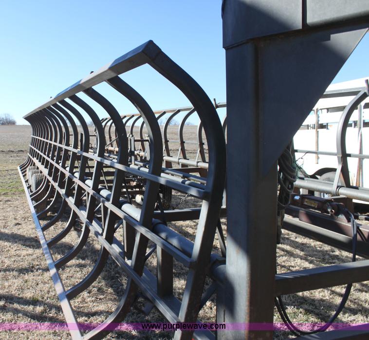 image for item F3494 2007 Pride of the Prairie dual inline bale trailer