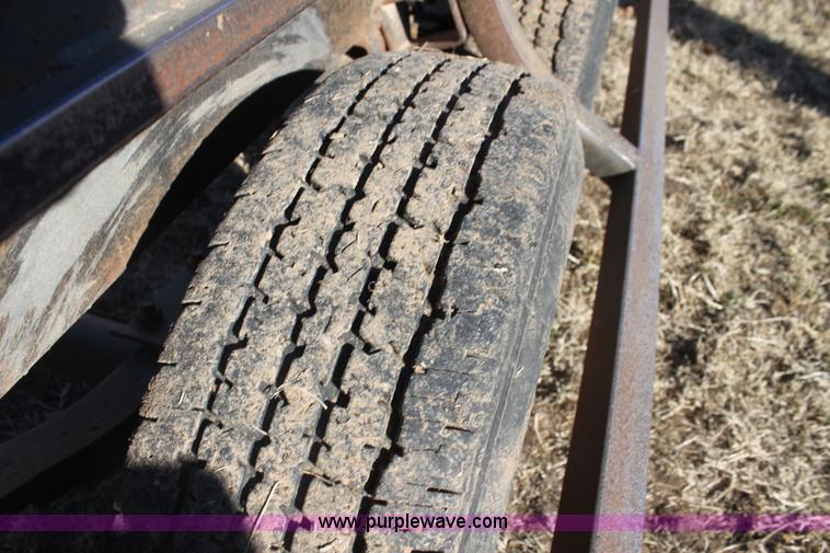 image for item F3494 2007 Pride of the Prairie dual inline bale trailer